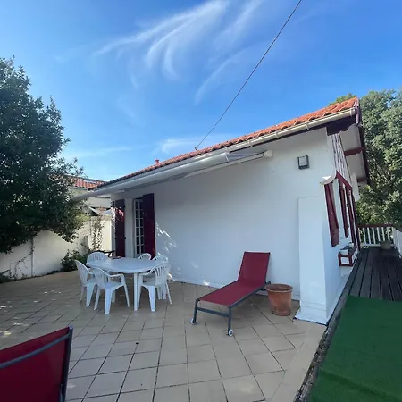 Maison Landaise Au Port De Capbreton, Pres Des Plages, Jardin Prive Et Terrasse, Pour 6 Personnes. - Fr-1-239-1014 *